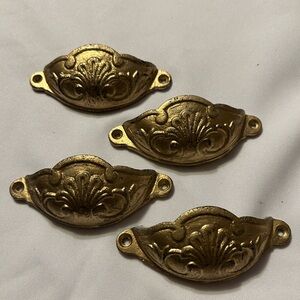 Elegant Gold Drawer Pulls - Set of 4